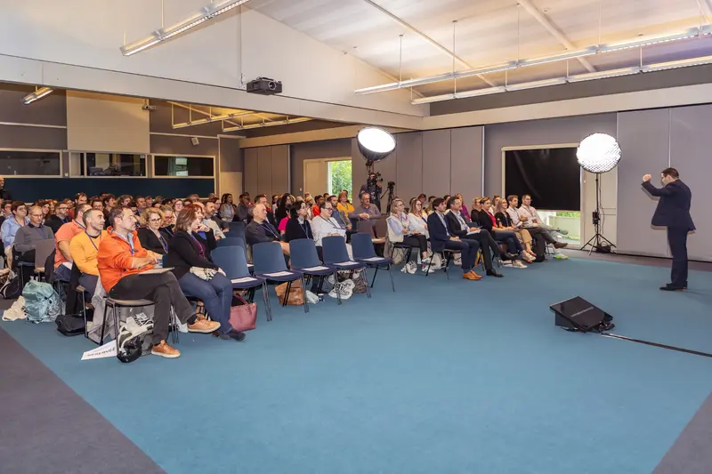 Participants taking a selfie at INDEPENDANCE DAY 2